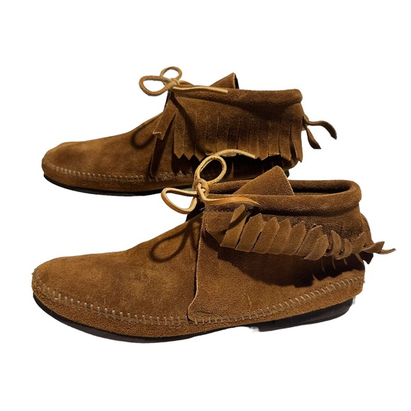 Minnetonka Moccasins 8 - Picture 4 of 8